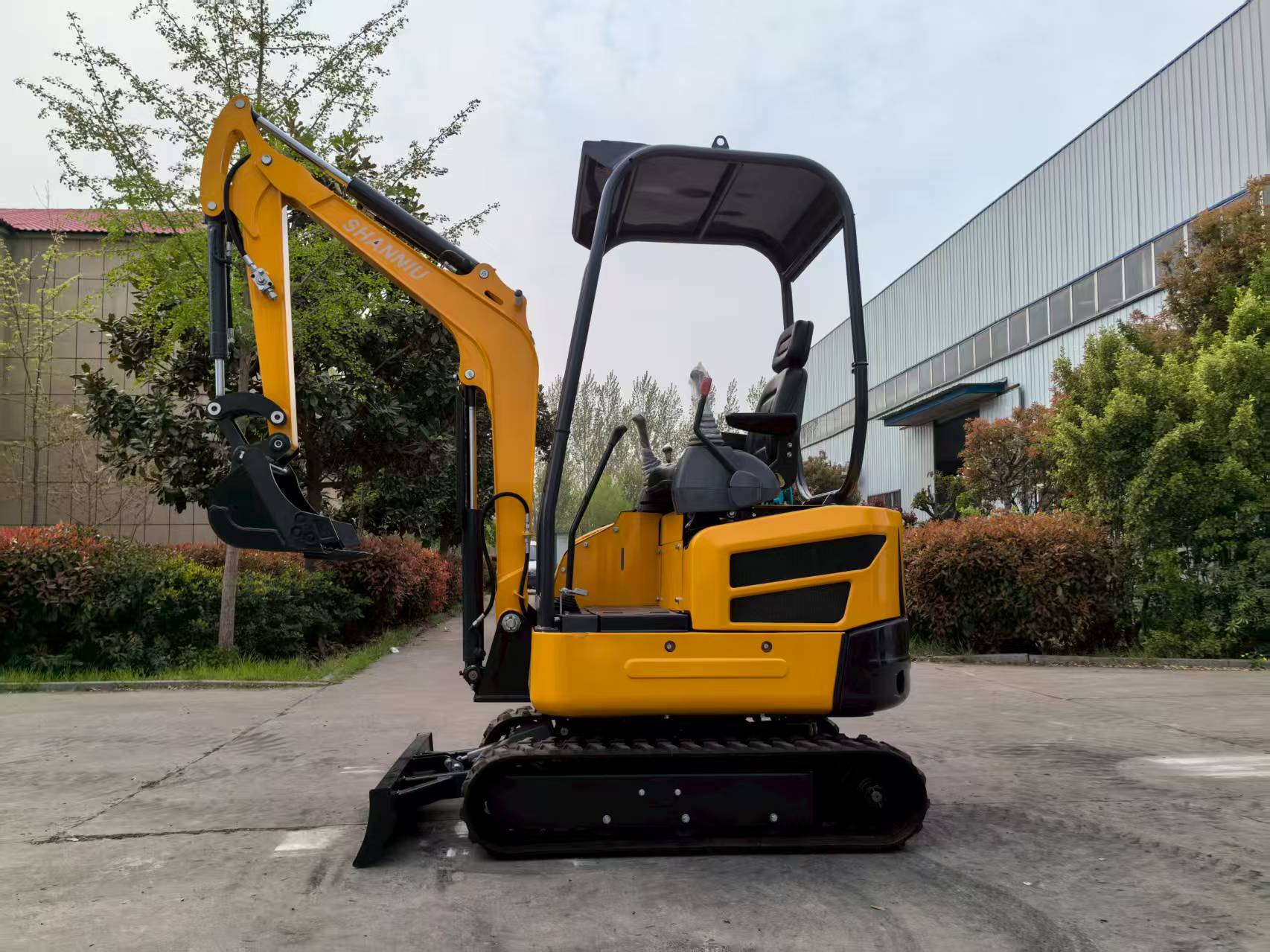 2T Tailless Small Excavator EP – обзор и цена Urban Farming Usa