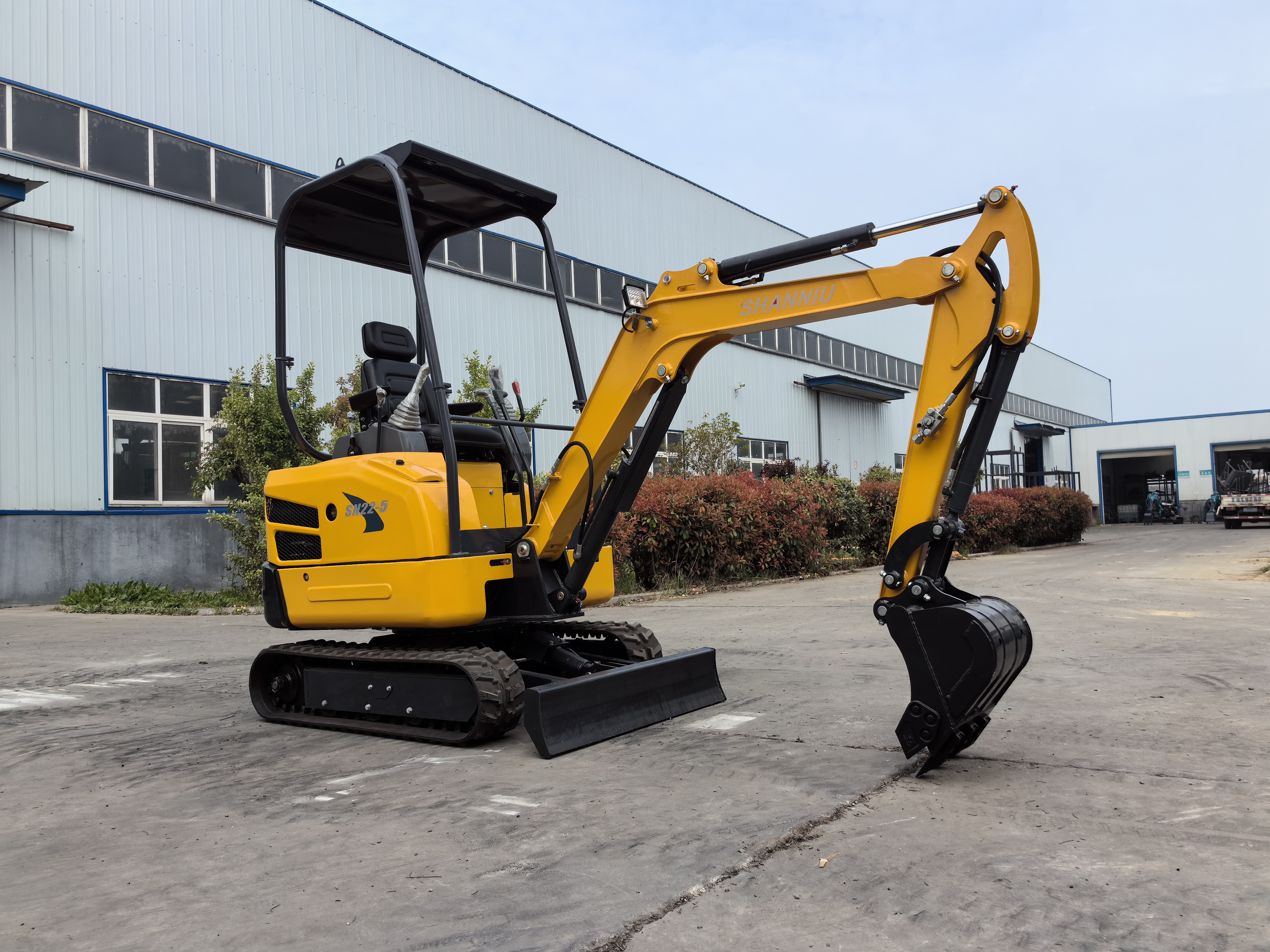 2T Tailless Small Excavator EP – обзор и цена Urban Farming Usa